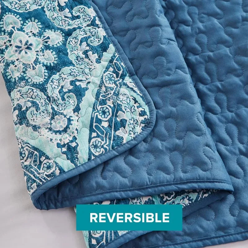 Reversible Quilt Set -Lightweight - Coverlet Bedspread Bedding - Twin/Twin XL (66 in x 90 in) - Gloria Damask Aqua & Pillow Sham