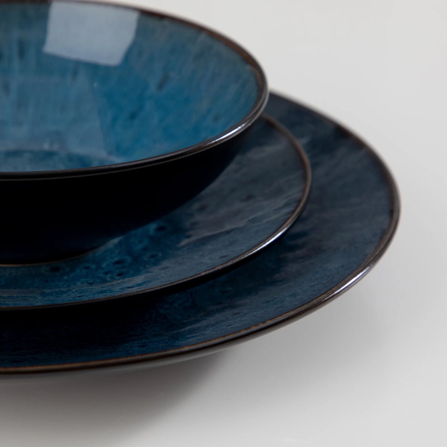 VANCASSO BUBBLE 16/32/48-Piece Tableware Set - Ceramic Blue/Brown Stoneware Set with Dinner. Dessert Plate, Bowl, Coffee Cups
