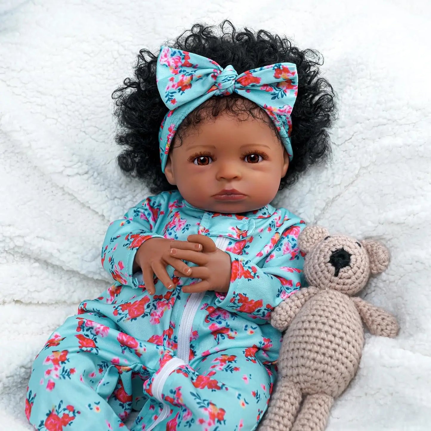 Lifelike Reborn Black Girl - 18-Inch Realistic Newborn - Real Life Baby Dolls with Clothes & Toy Gift for Kids Age 3+